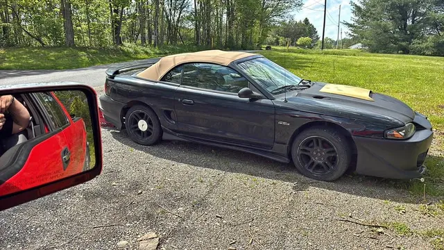1997 Ford Mustang GT Convertible 2D