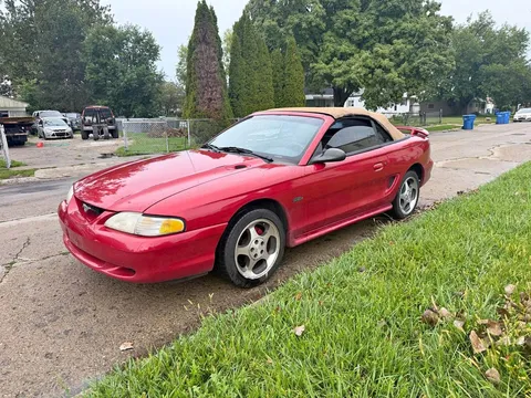 1997 Ford Mustang GT Convertible 2D
