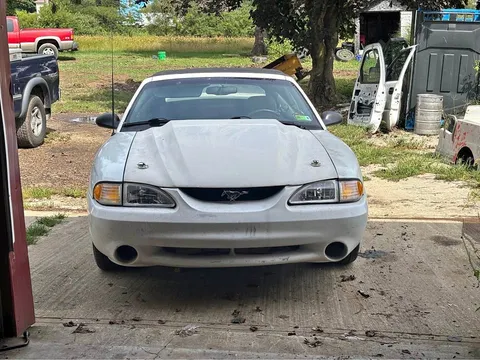 1997 Ford Mustang GT Convertible 2D