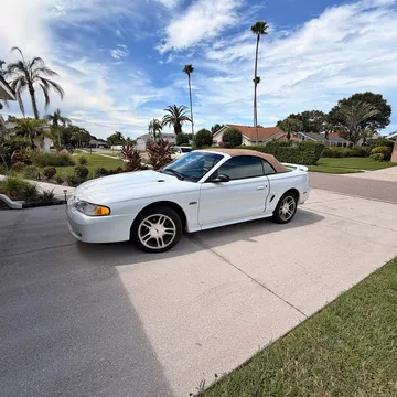 1997 Ford Mustang GT Convertible 2D