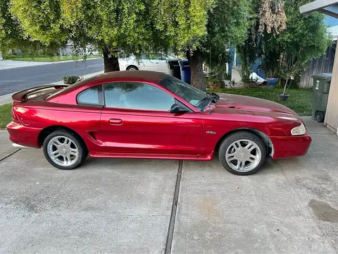 1997 Ford Mustang GT Coupe 2D