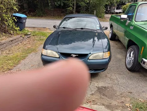 1997 Ford Mustang GT Coupe 2D