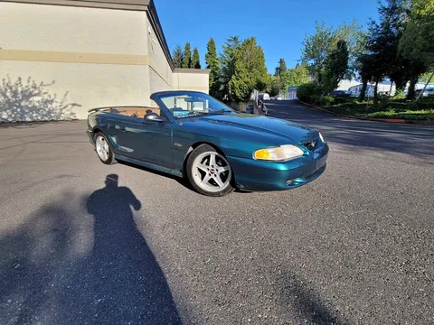 1997 Ford Mustang GT Deluxe Convertible