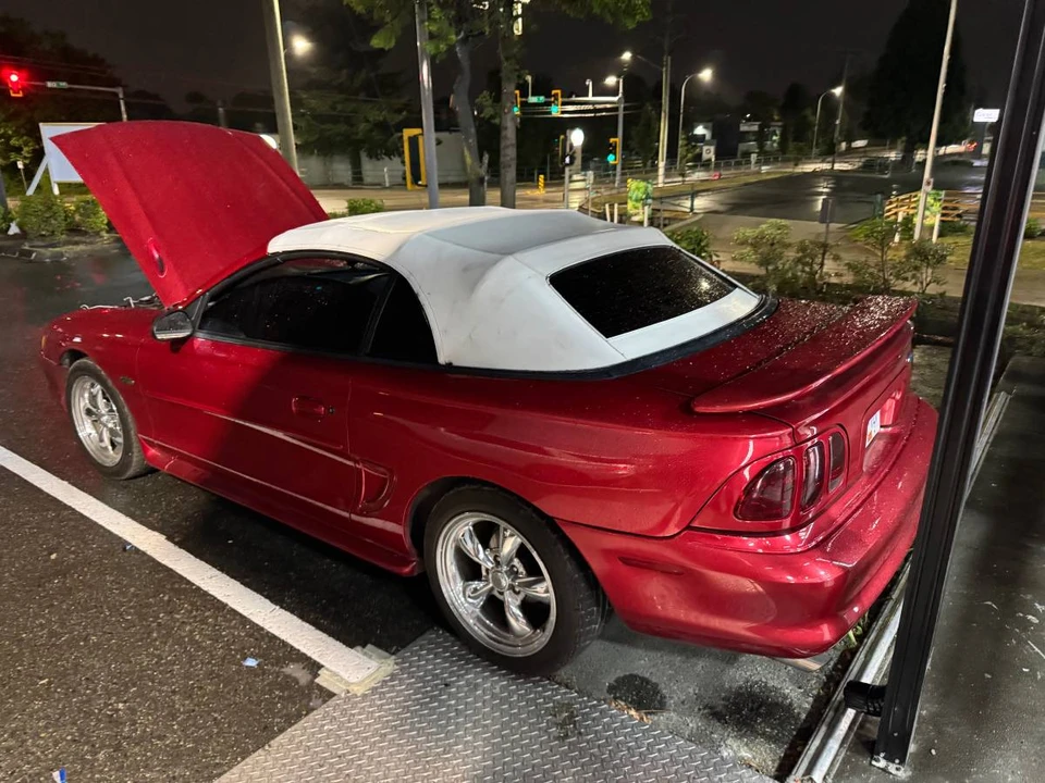 1996 Ford SN95 Mustang - Image 9 of 20