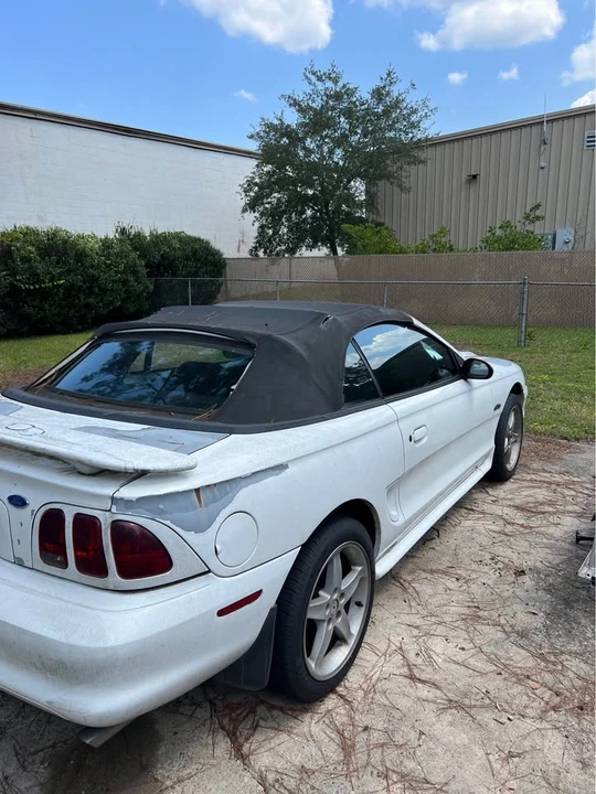 1997 Ford SN95 Mustang - Image 4 of 12