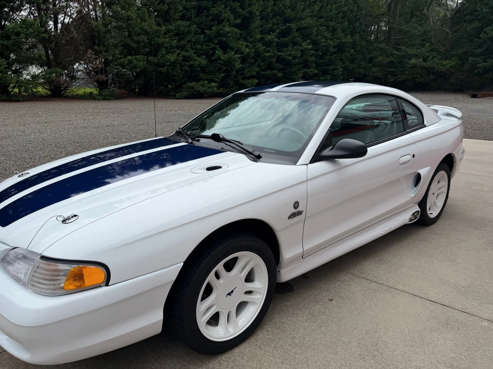 1997 Ford SN95 Mustang - Image 15 of 16
