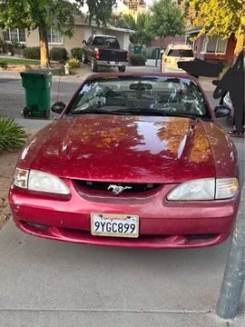 1997 Ford Mustang V6 Convertible 2D