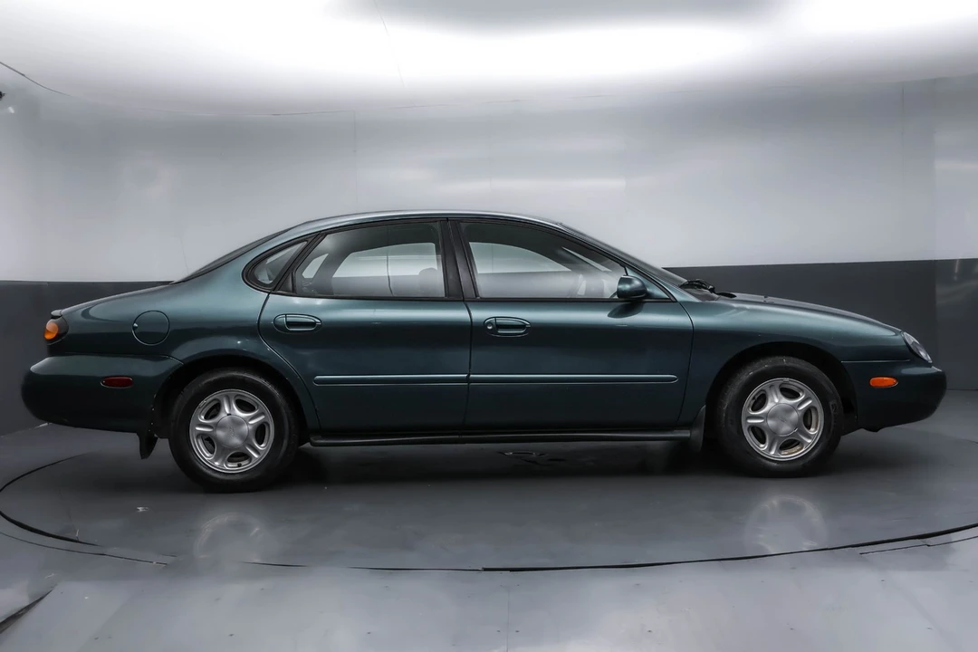 1997 Ford Taurus 3rd Gen - Image 3 of 21