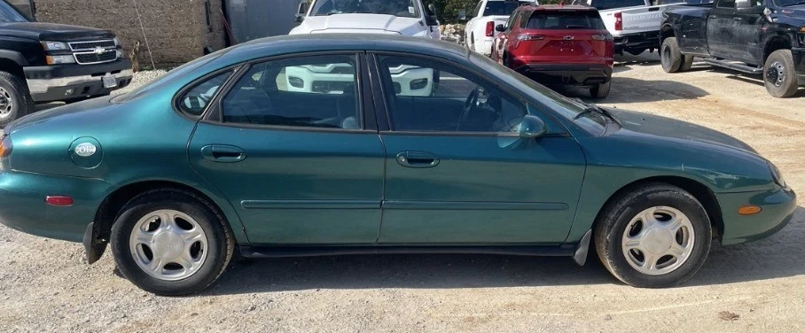 1997 Ford Taurus 3rd Gen - Image 4 of 16