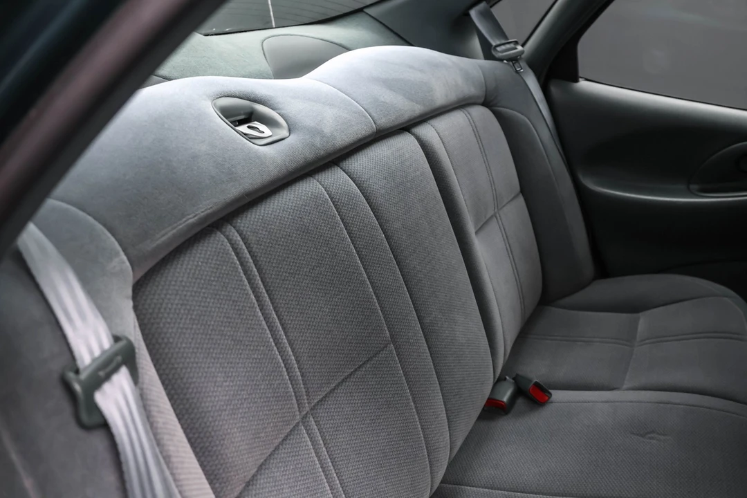 1997 Ford Taurus 3rd Gen - Image 6 of 21
