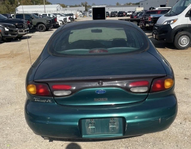 1997 Ford Taurus 3rd Gen - Image 6 of 16