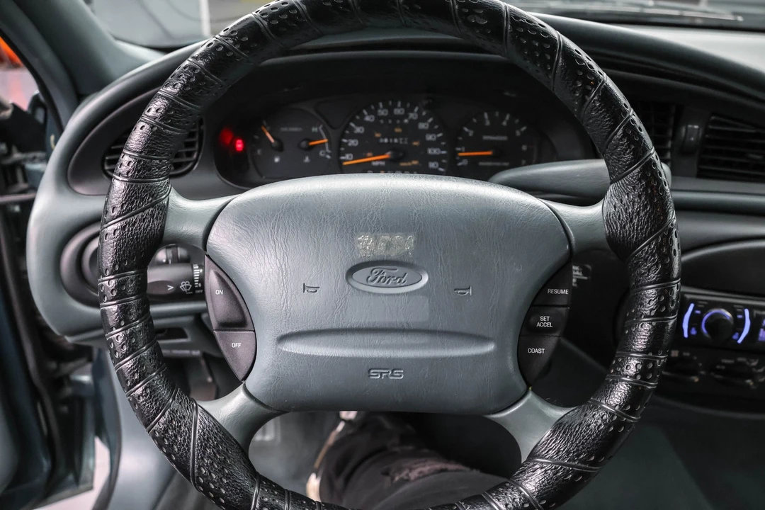 1997 Ford Taurus 3rd Gen - Image 11 of 21