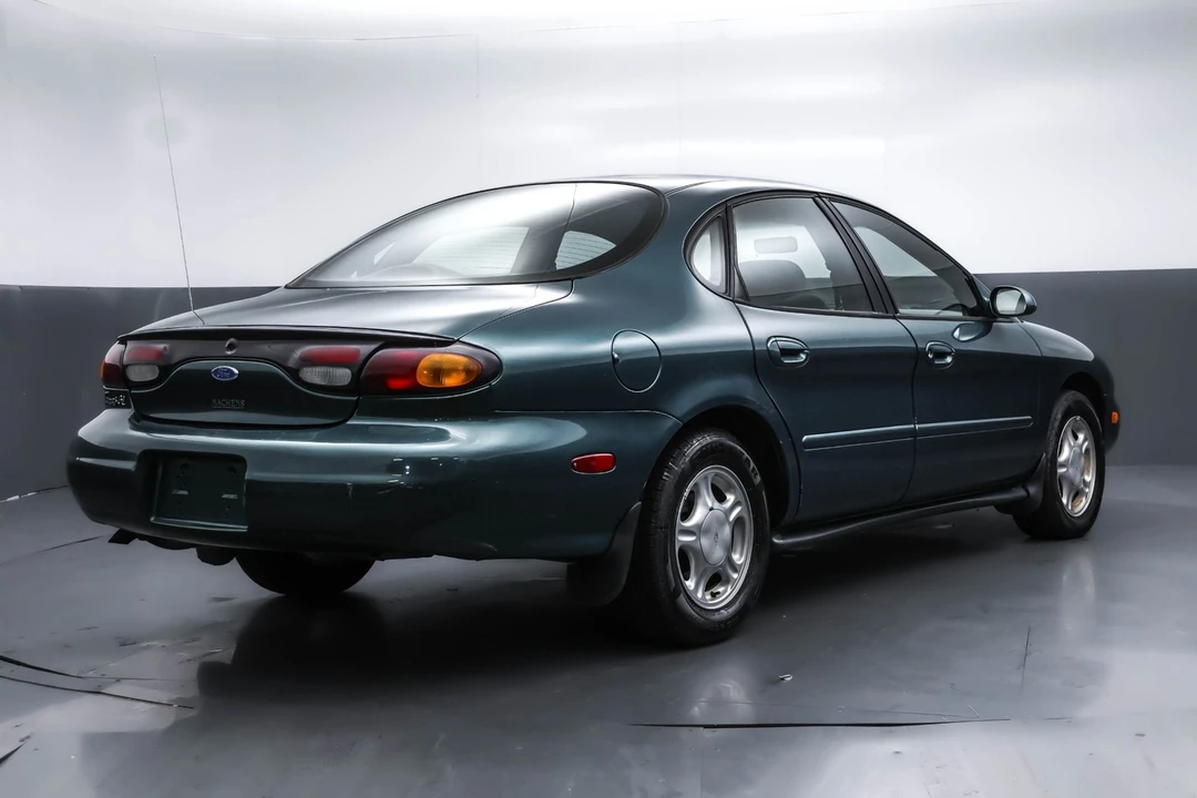 1997 Ford Taurus 3rd Gen - Image 5 of 12