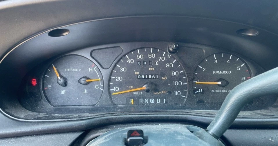 1997 Ford Taurus 3rd Gen - Image 11 of 16
