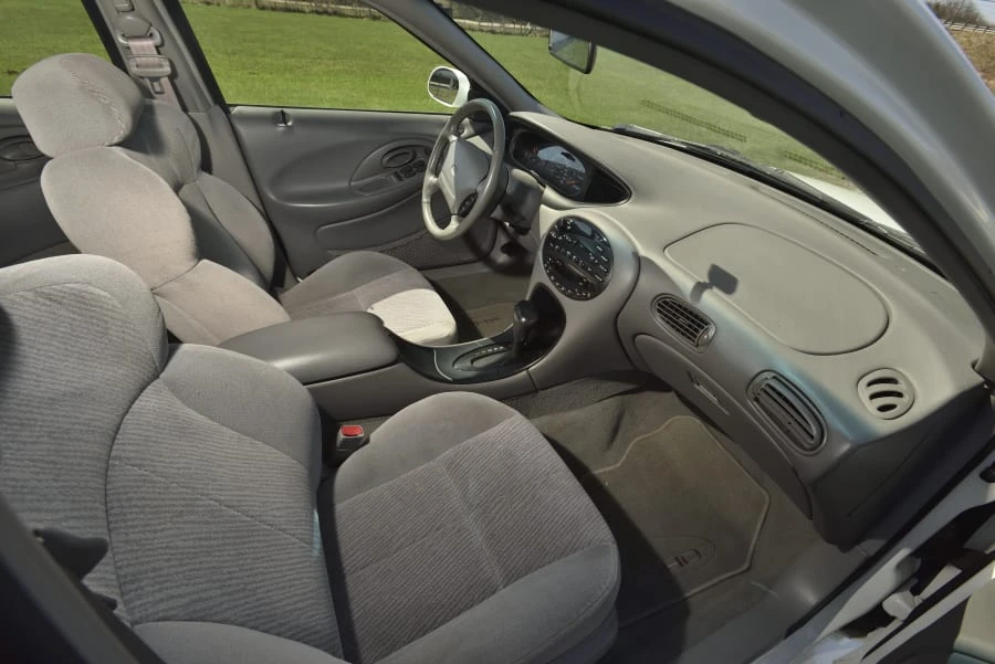 1997 Ford Taurus SHO 3rd Gen - Image 19 of 29