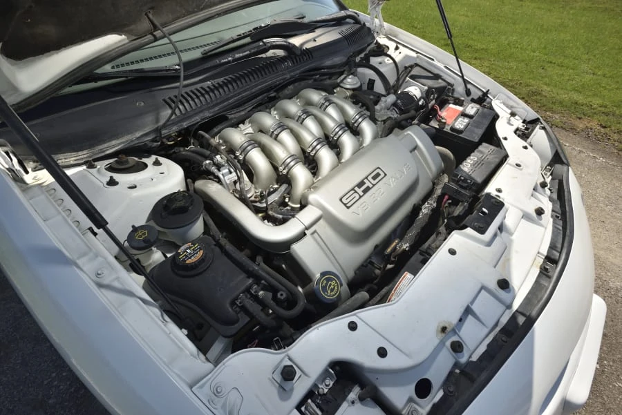 1997 Ford Taurus SHO 3rd Gen - Image 28 of 29