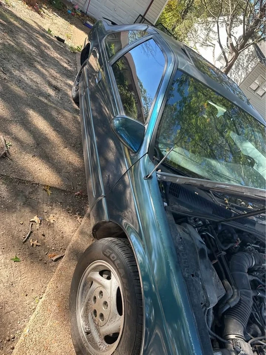 1997 Ford Thunderbird 10th Gen - Image 5 of 6