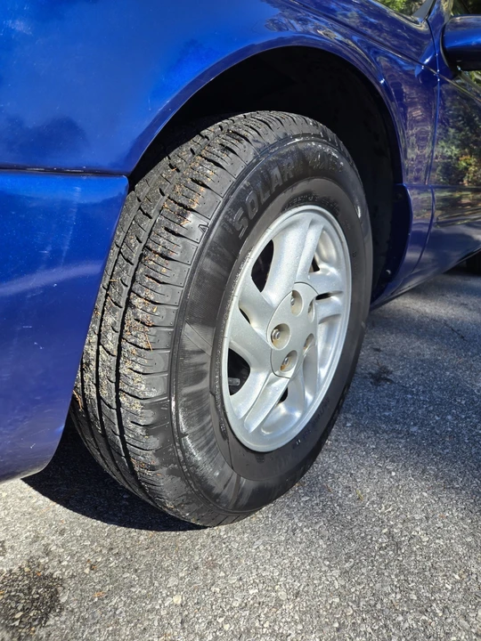 1997 Ford Thunderbird 10th Gen - Image 14 of 17