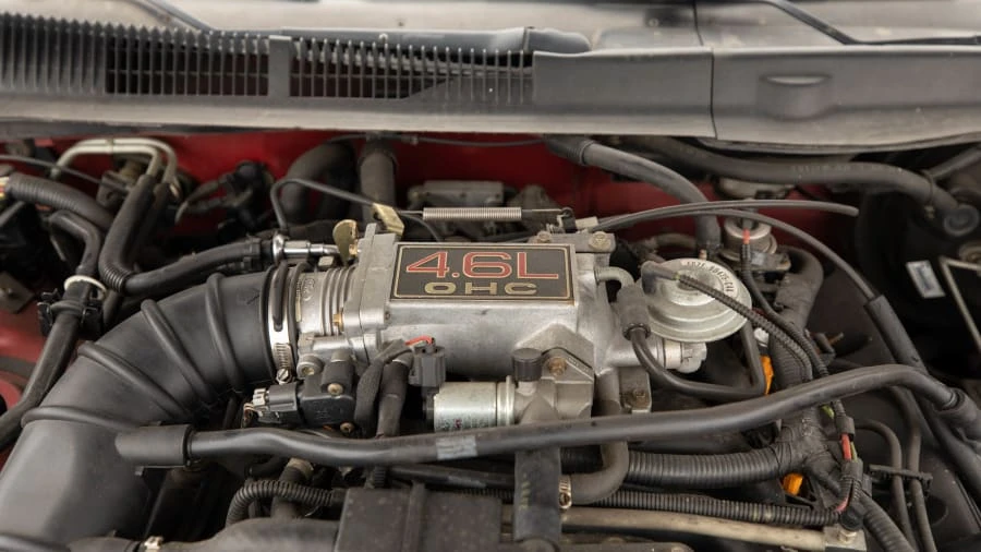 1997 Ford Thunderbird 10th Gen - Image 17 of 20