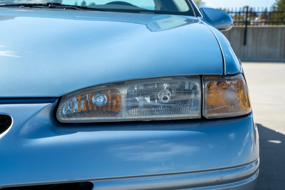 1997 Ford Thunderbird 10th Gen - Image 18 of 31