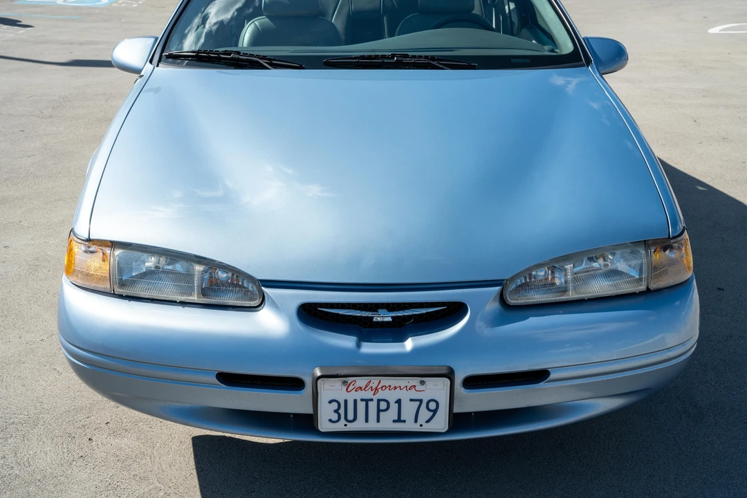 1997 Ford Thunderbird 10th Gen - Image 15 of 31