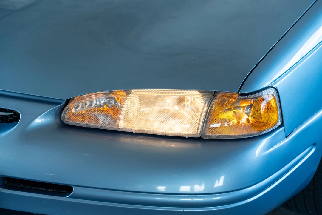 1997 Ford Thunderbird 10th Gen - Image 19 of 31