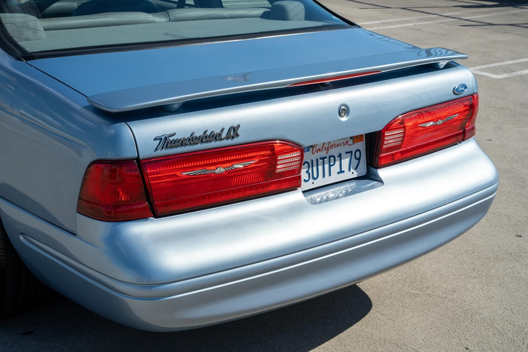 1997 Ford Thunderbird 10th Gen - Image 31 of 31