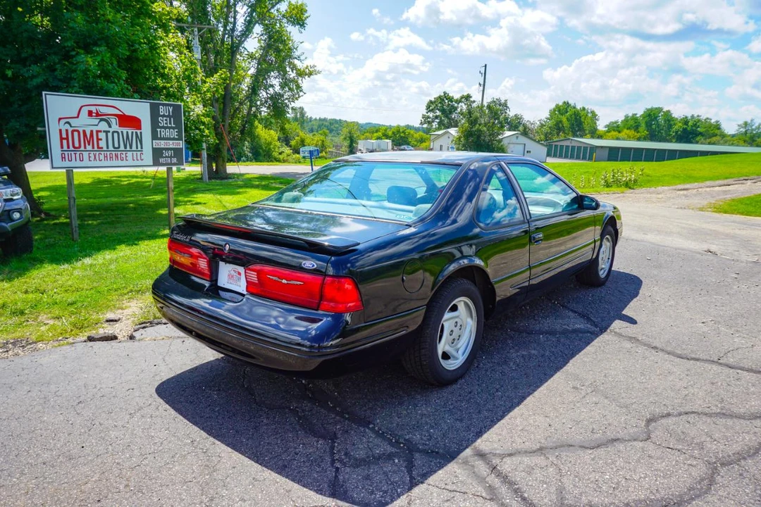 1997 Ford Thunderbird 10th Gen - Image 3 of 20