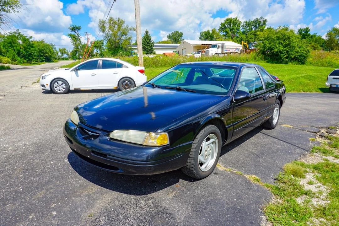 1997 Ford Thunderbird 10th Gen - Image 7 of 20