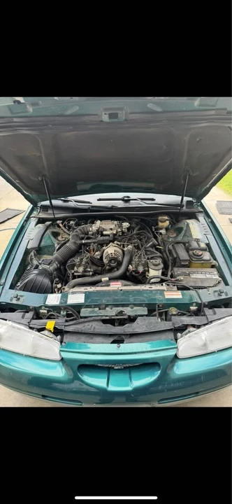 1997 Ford Thunderbird 10th Gen - Image 2 of 10