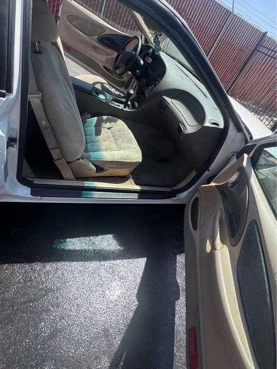 1997 Ford Thunderbird 10th Gen - Image 6 of 6