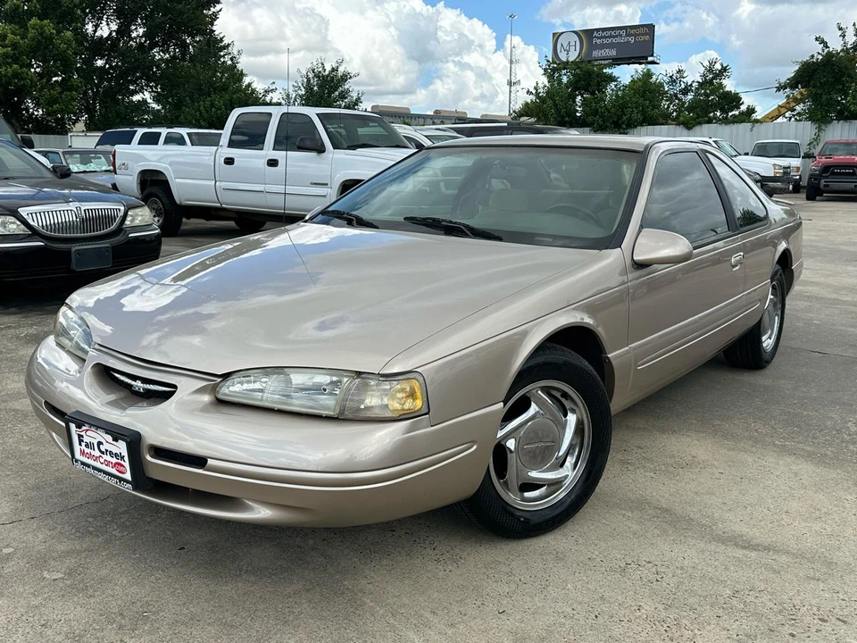 1997 Ford Thunderbird 10th Gen - Image 8 of 31