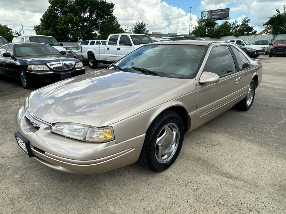 1997 Ford Thunderbird 10th Gen - Image 10 of 31