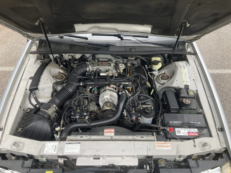 1997 Ford Thunderbird 10th Gen - Image 12 of 13