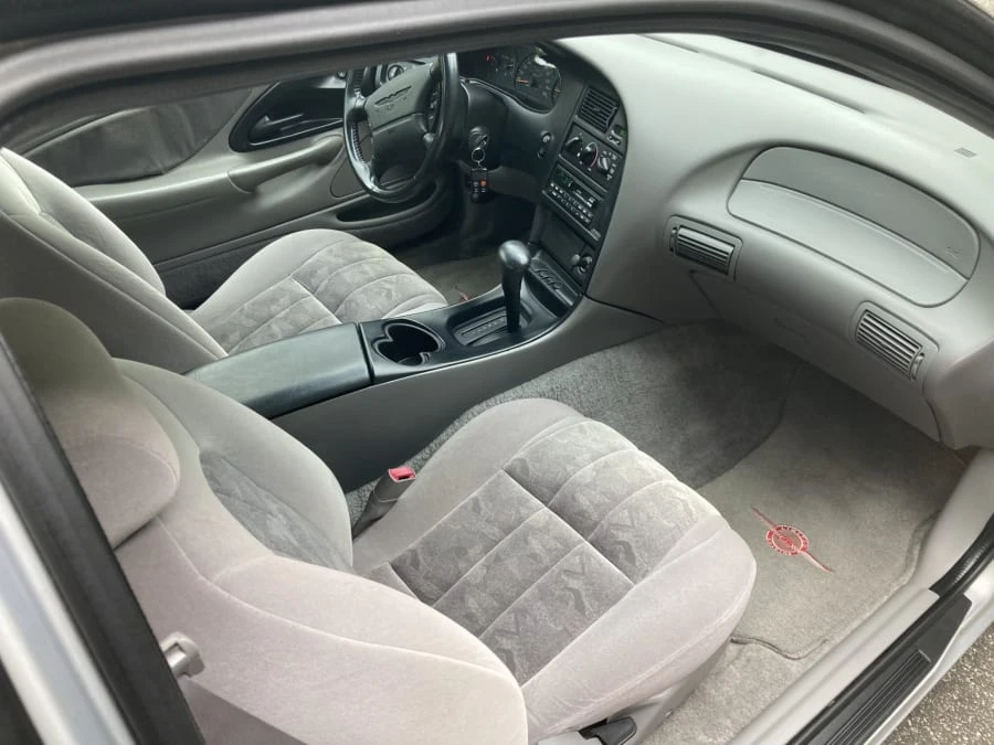 1997 Ford Thunderbird 10th Gen - Image 11 of 13