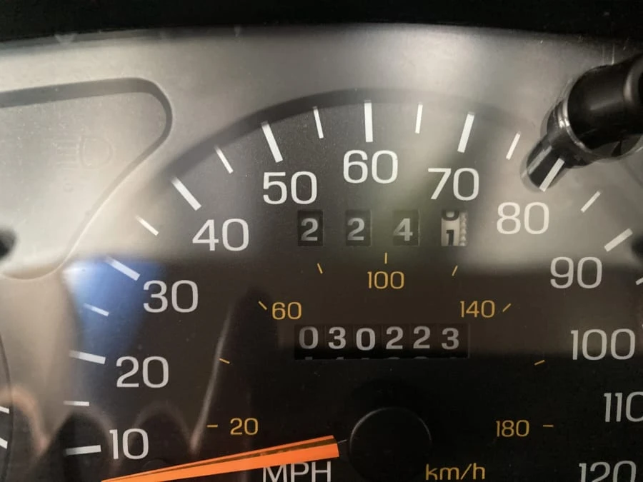 1997 Ford Thunderbird 10th Gen - Image 8 of 13
