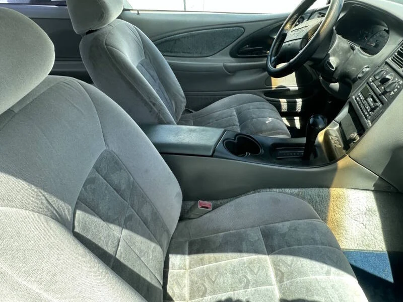 1997 Ford Thunderbird 10th Gen - Image 4 of 7