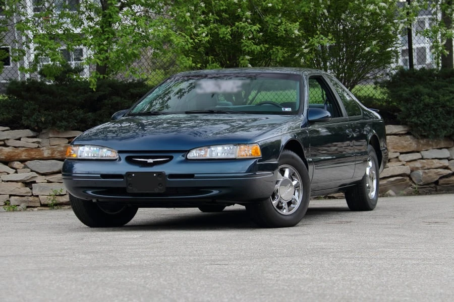 1997 Ford Thunderbird 10th Gen - Image 13 of 31