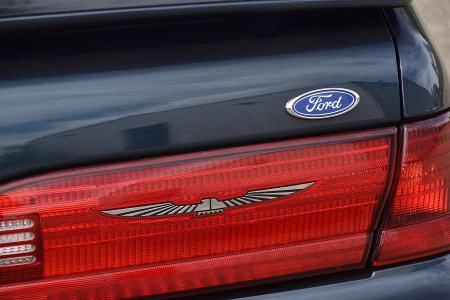 1997 Ford Thunderbird 10th Gen - Image 8 of 28