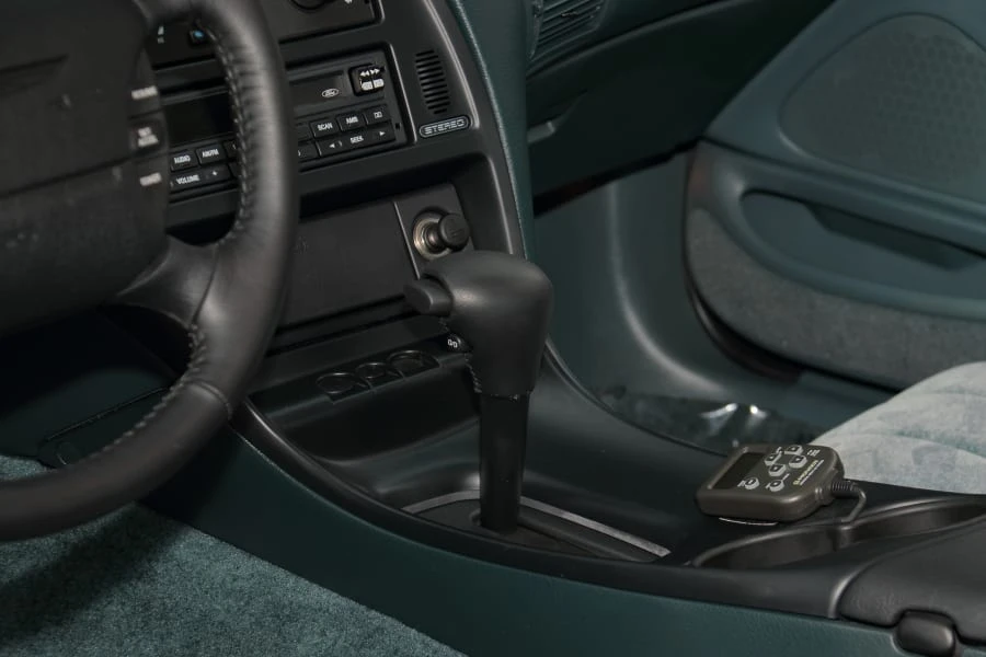 1997 Ford Thunderbird 10th Gen - Image 25 of 31
