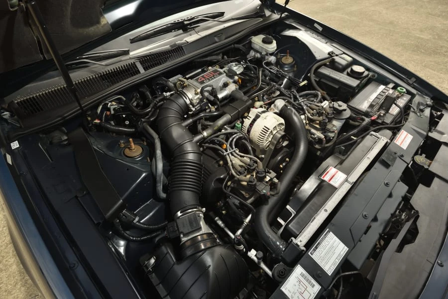 1997 Ford Thunderbird 10th Gen - Image 25 of 28