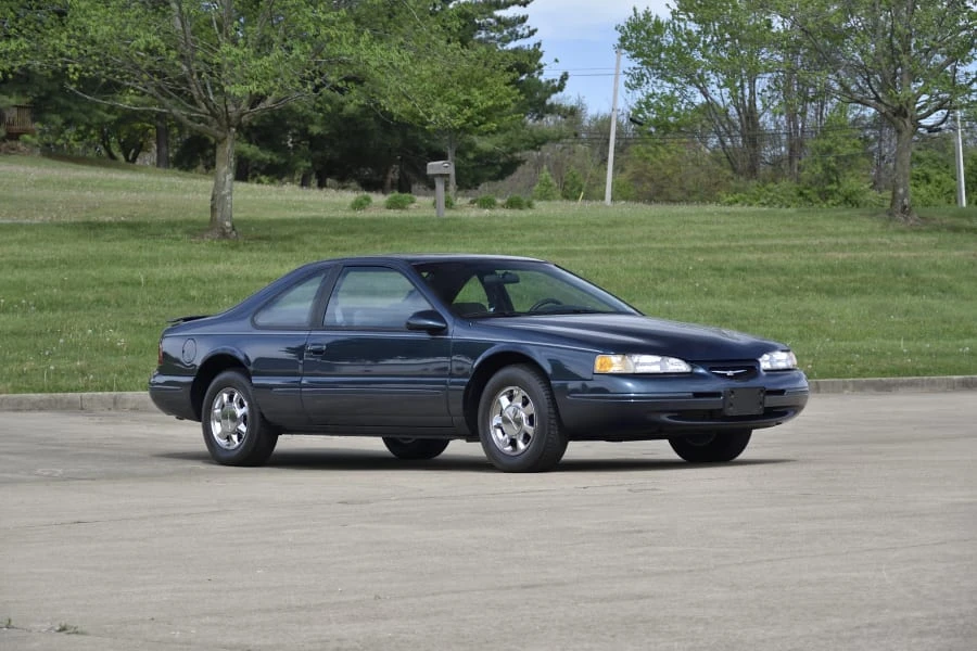 1997 Ford Thunderbird 10th Gen - Image 6 of 28