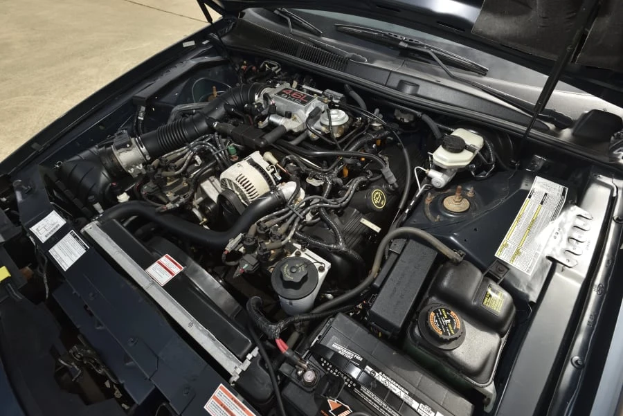 1997 Ford Thunderbird 10th Gen - Image 27 of 28