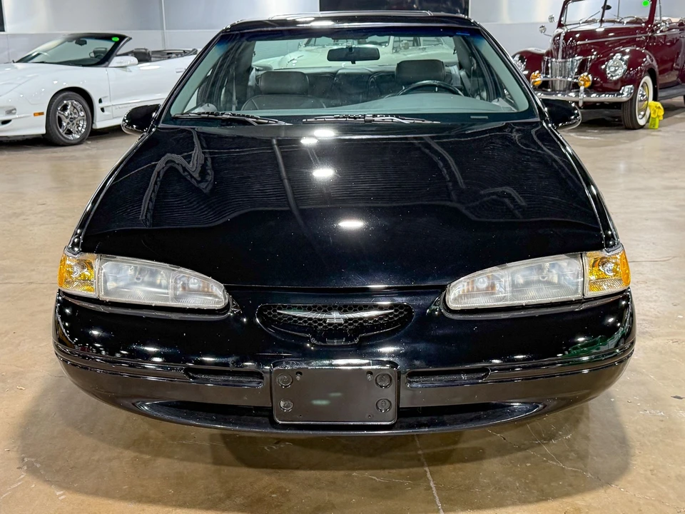 1997 Ford Thunderbird 10th Gen - Image 9 of 31