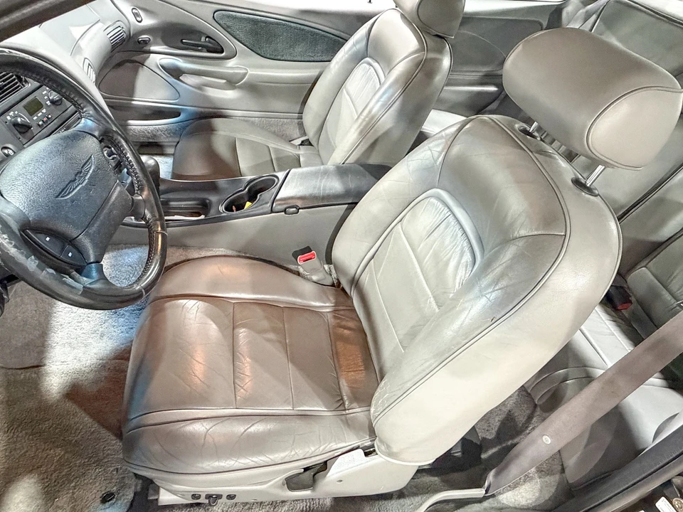 1997 Ford Thunderbird 10th Gen - Image 5 of 31