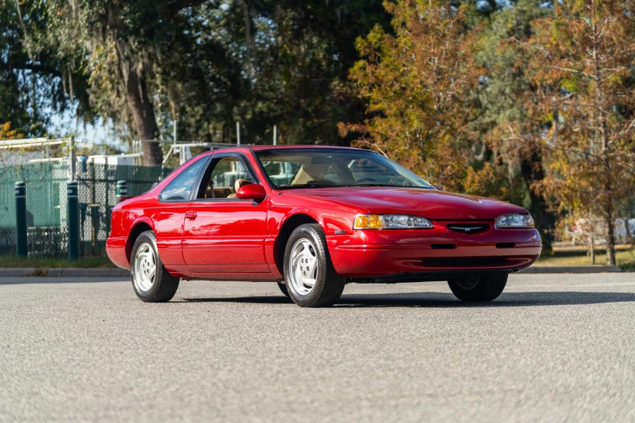 1997 Ford Thunderbird 10th Gen - Image 13 of 19