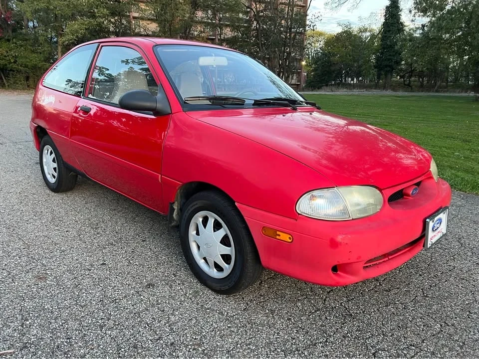 1997 Ford Festiva - Image 3 of 9