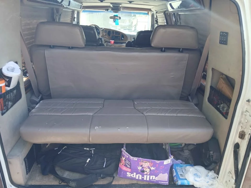 1997 Ford Econoline Van - Image 5 of 7
