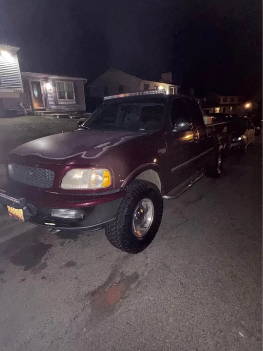 1997 Ford F-150 10th Gen - Image 4 of 10