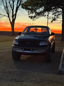1997 Ford F-150 XLT